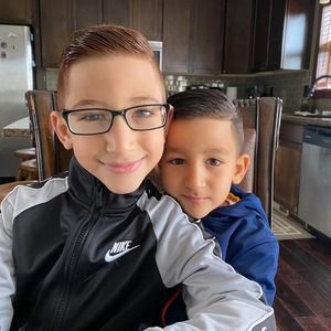 Meet your Posher, Um muhammad